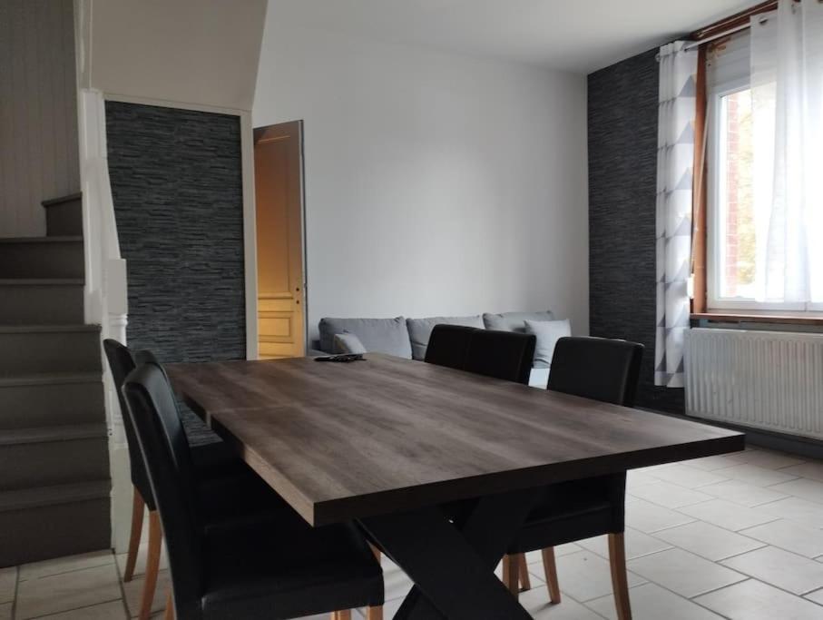 Agreable Maison Avec Parking Gratuit Daire Amiens Dış mekan fotoğraf